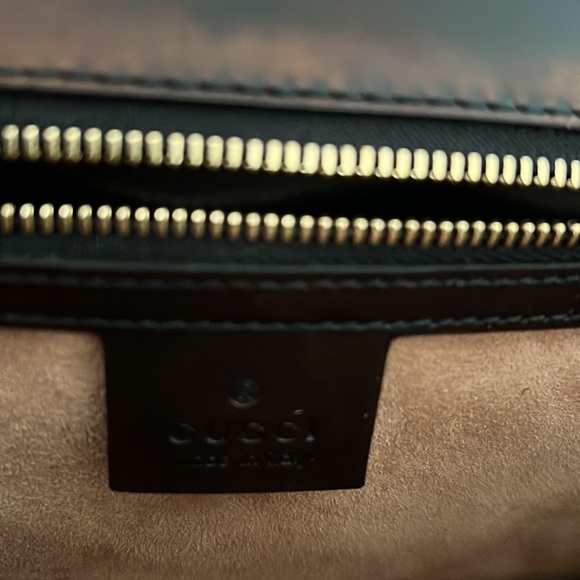 Gucci Sylvie should bag - rare design NWT - Picture 13 of 17